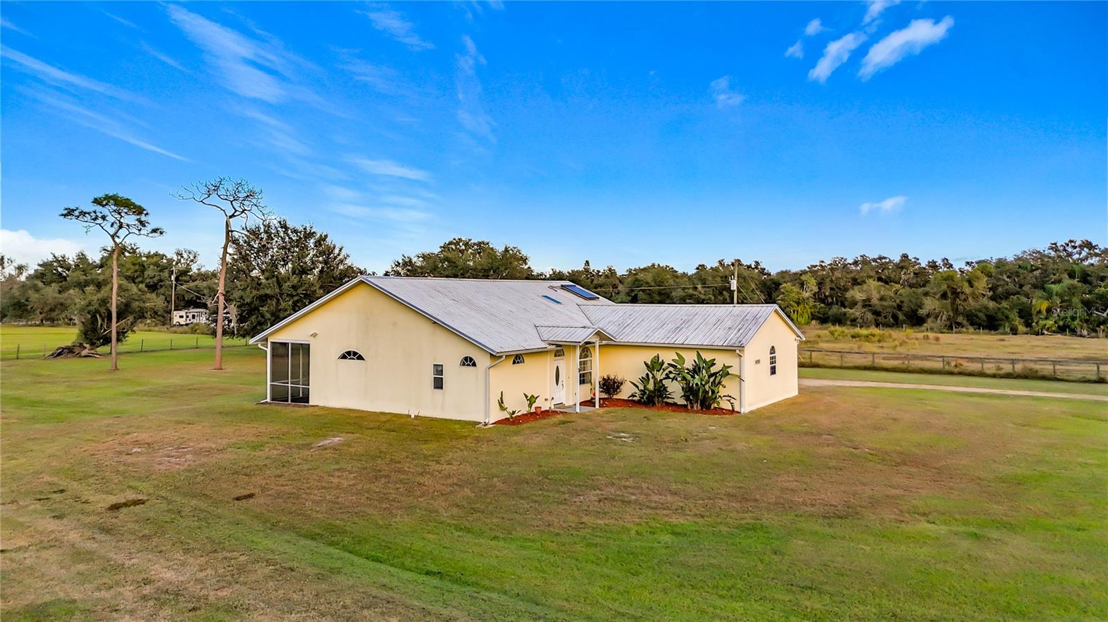 Image 74 of 77 For 4353 Hidden River Road