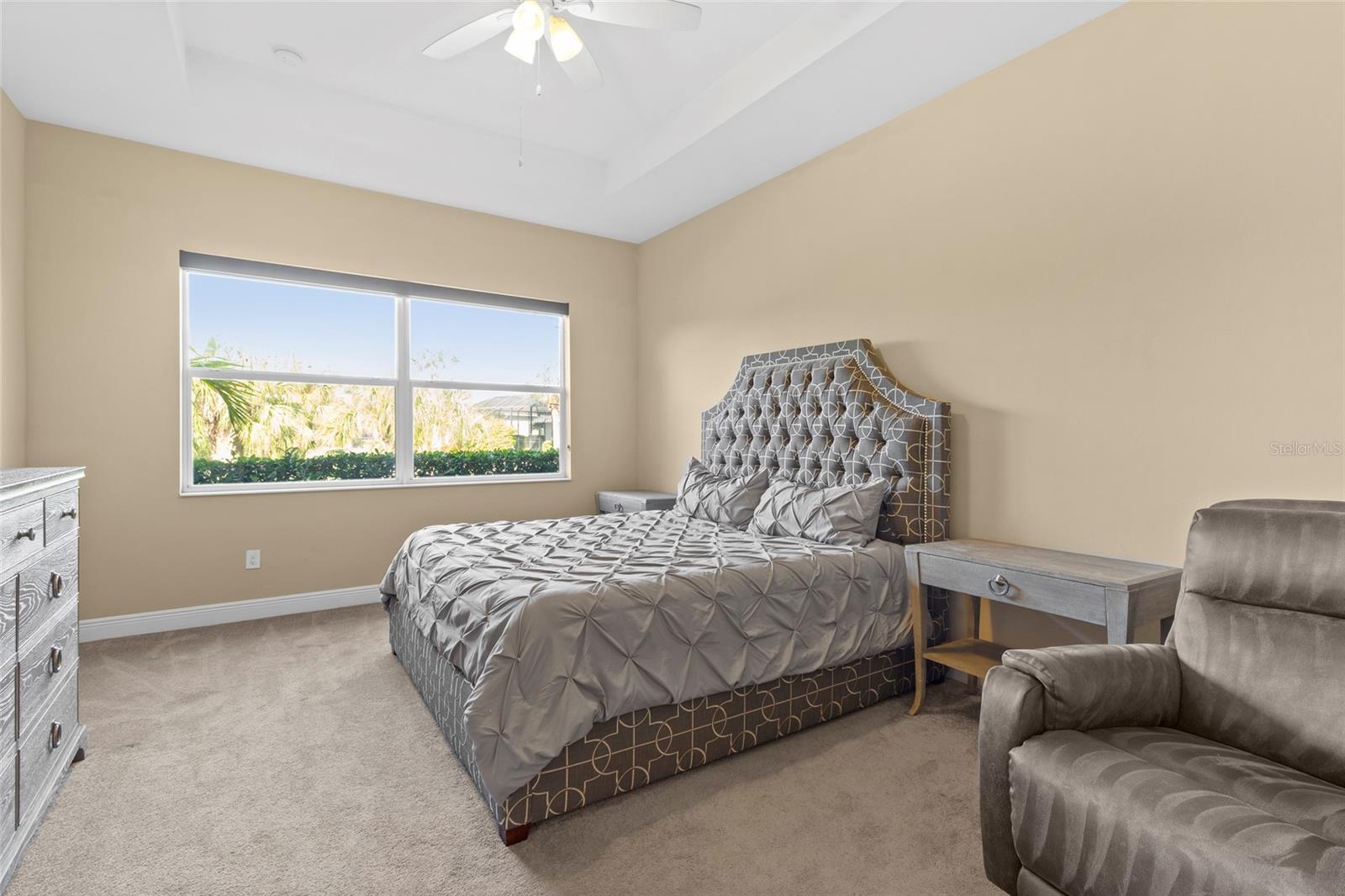 Image 16 of 51 For 942 Preservation Street