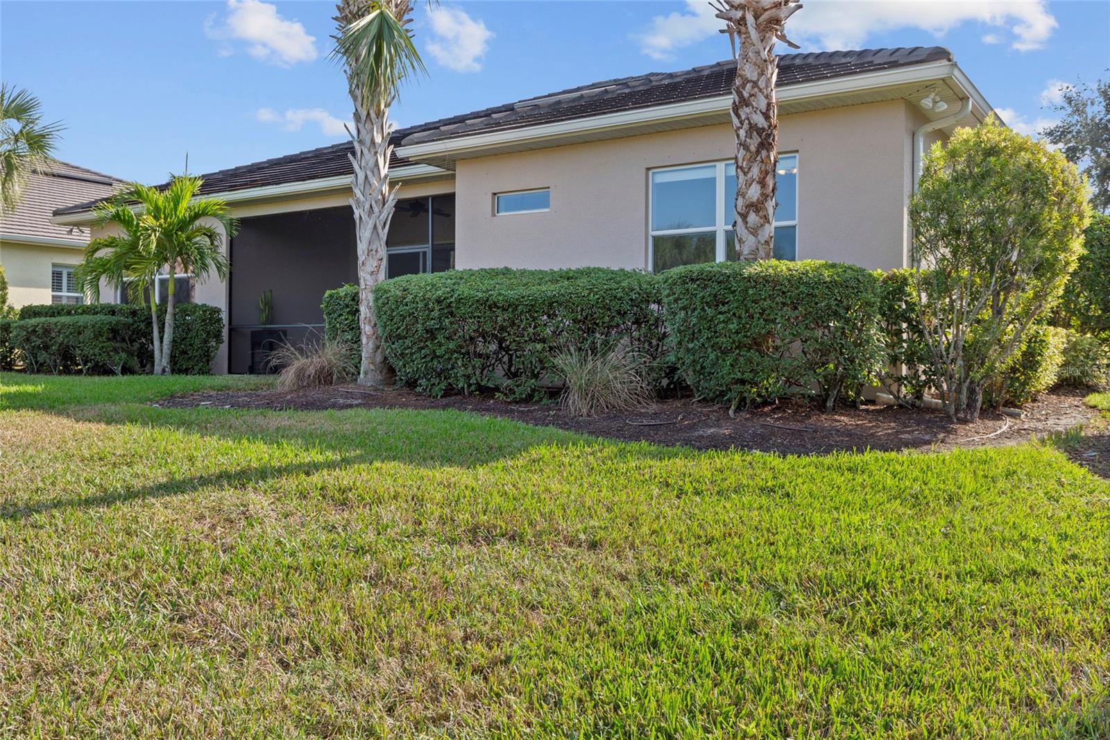 Image 30 of 51 For 942 Preservation Street