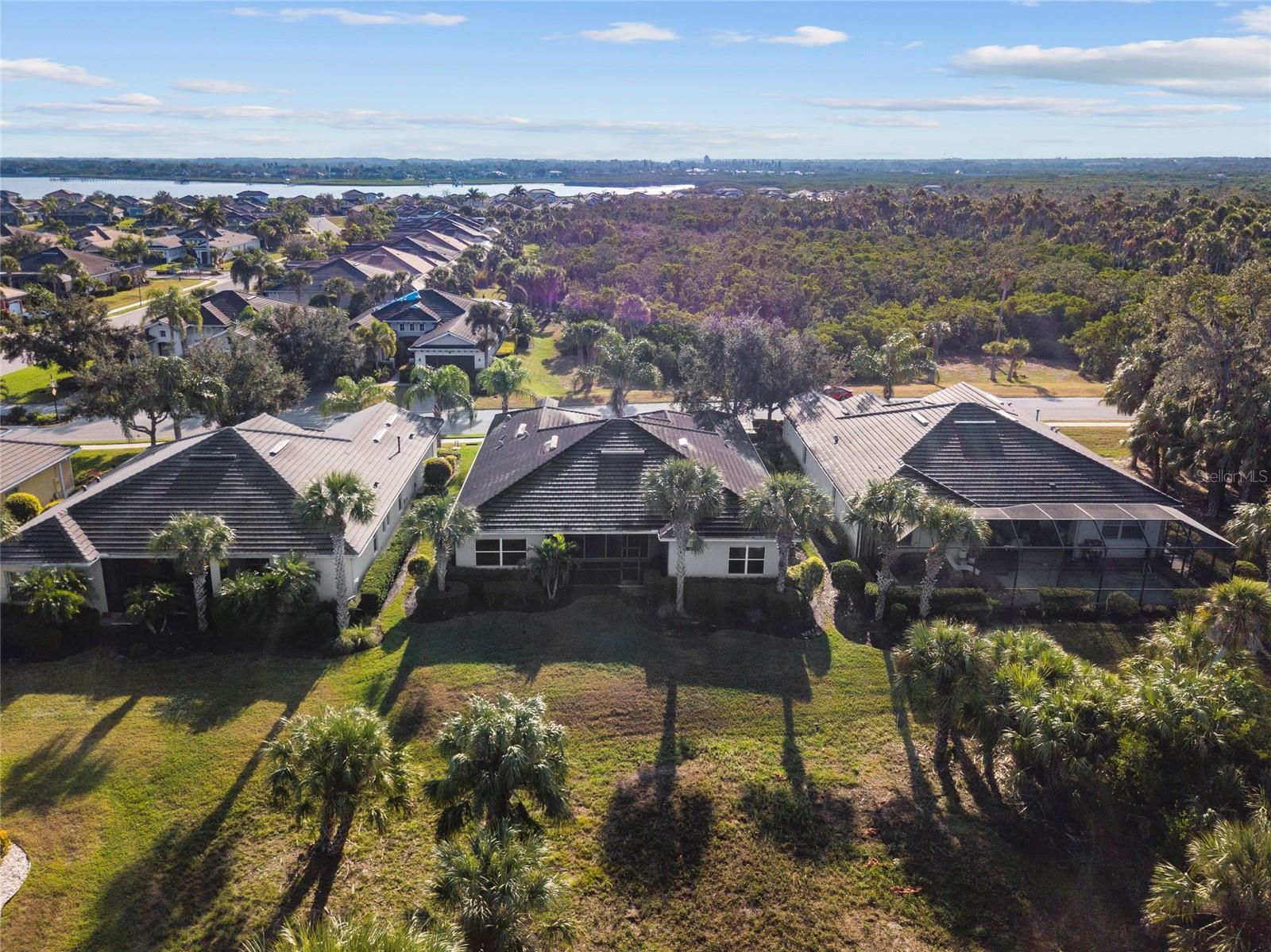 Image 33 of 51 For 942 Preservation Street