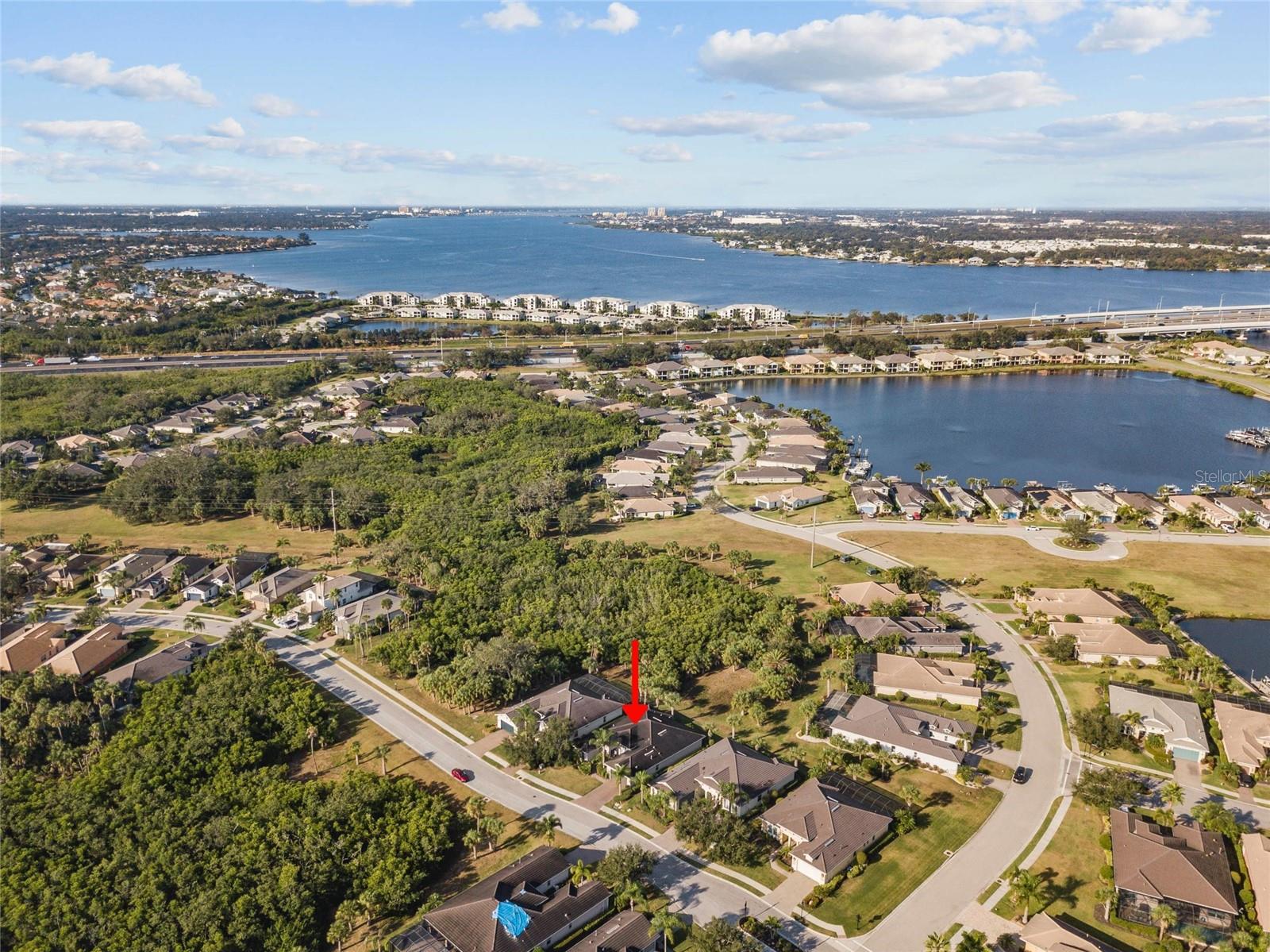 Image 36 of 51 For 942 Preservation Street