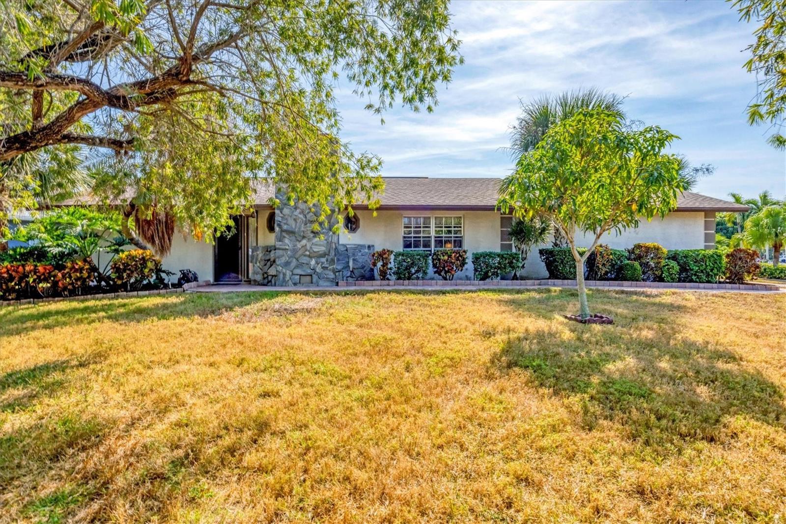 Image 2 of 40 For 4419 Mangrove Point Road