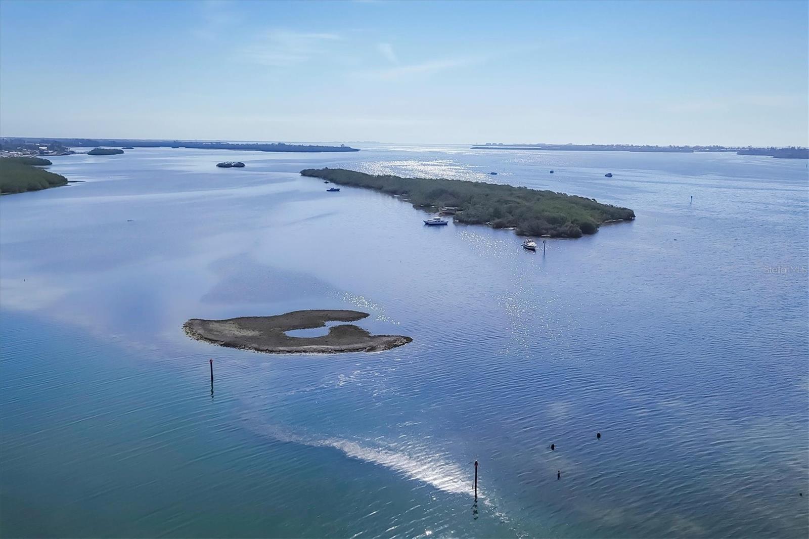 Image 37 of 40 For 4419 Mangrove Point Road