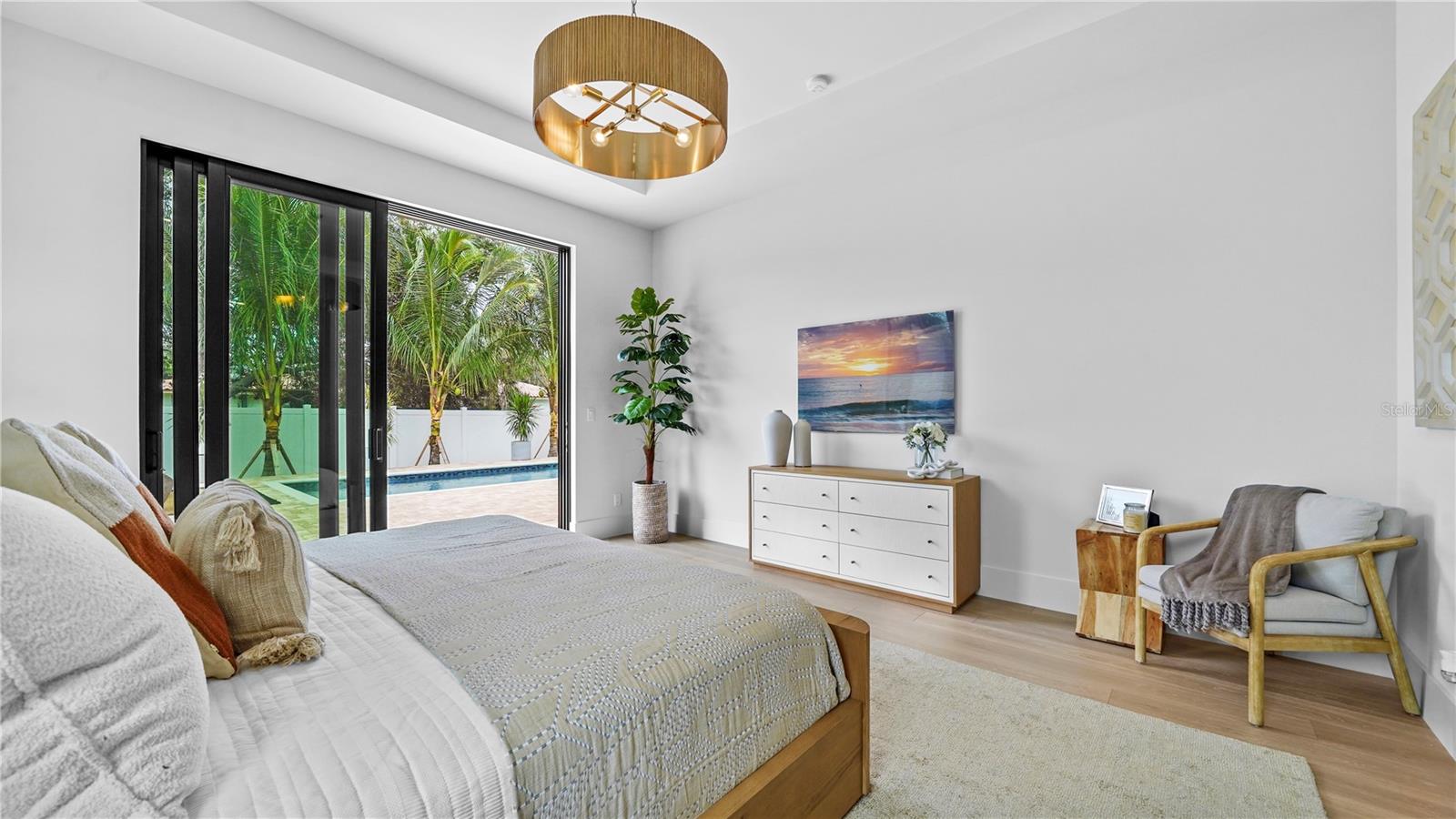 Image 28 of 52 For 1915 Tulip Drive