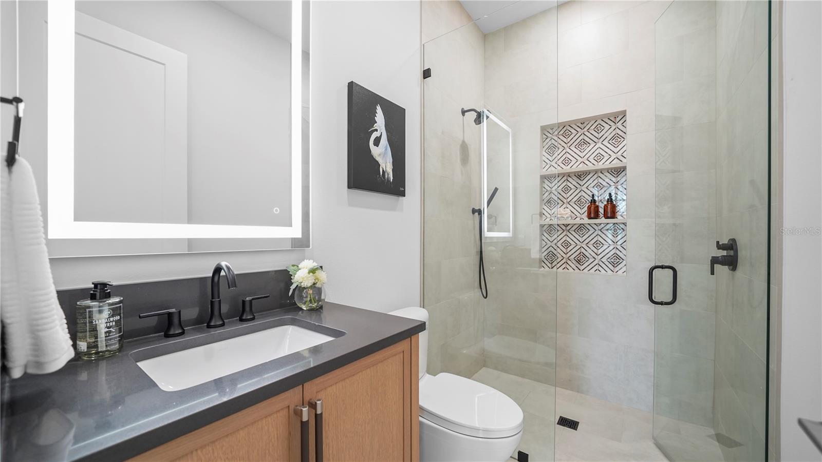 Image 36 of 52 For 1915 Tulip Drive