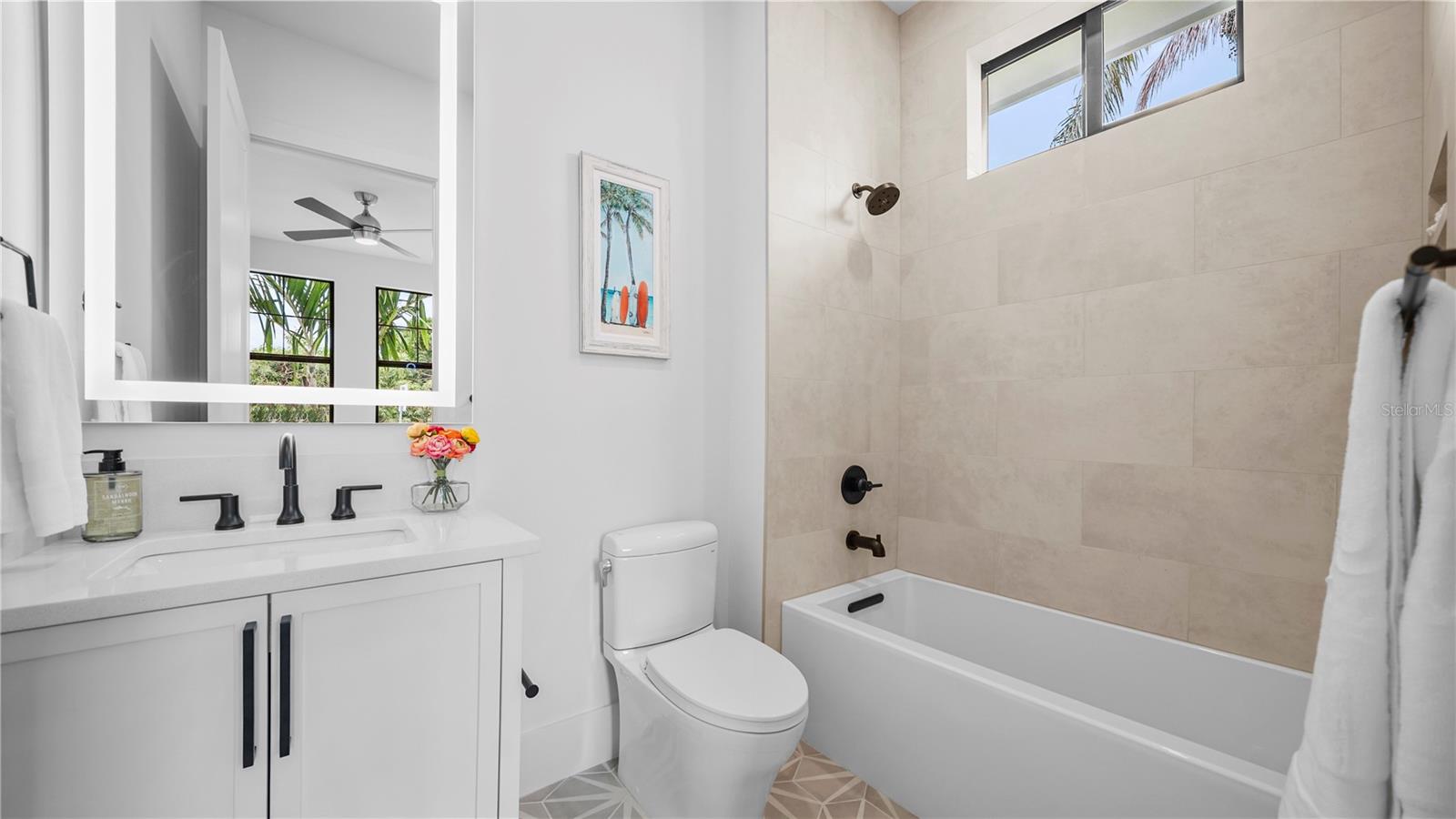 Image 38 of 52 For 1915 Tulip Drive