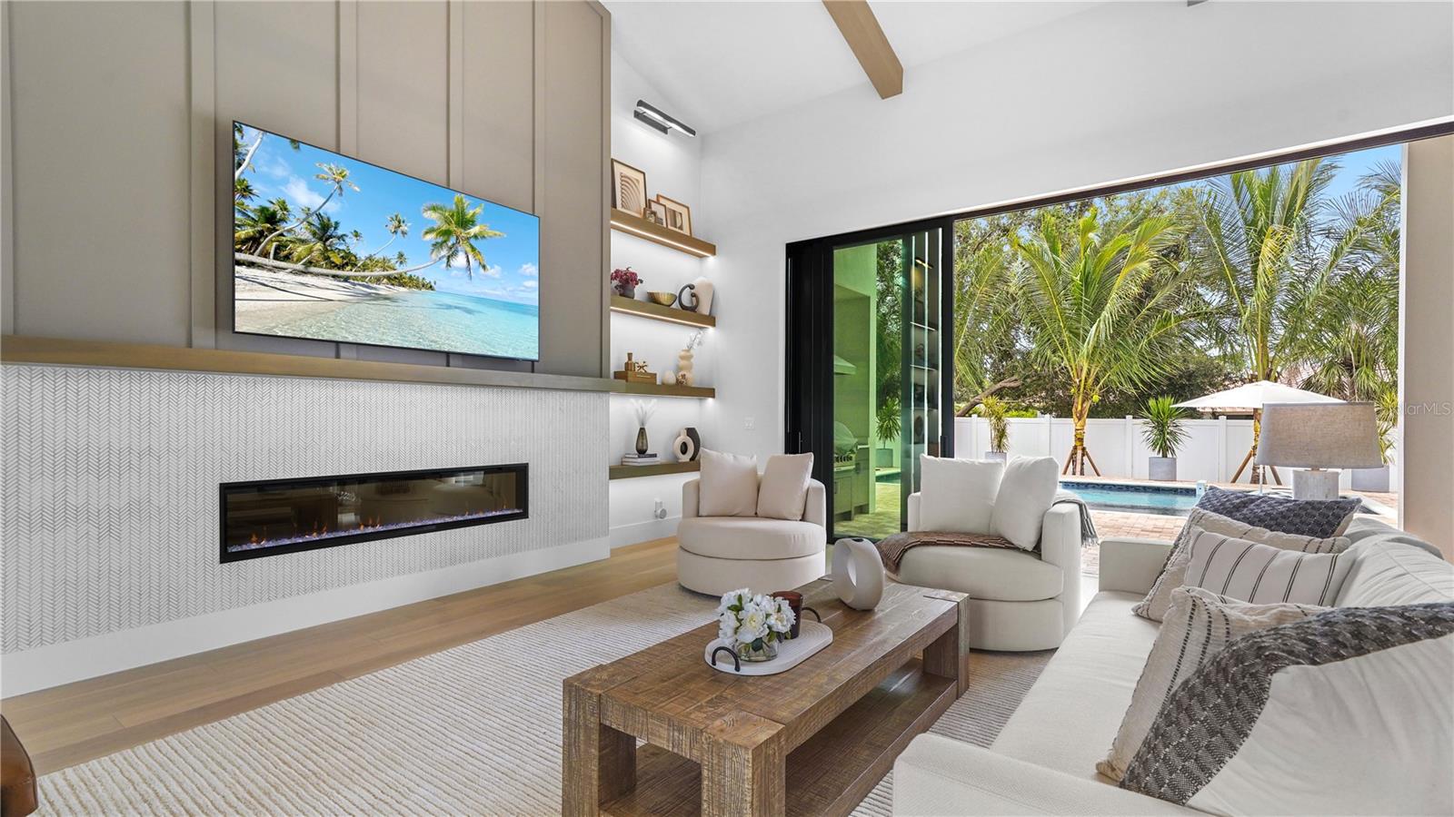 Image 7 of 52 For 1915 Tulip Drive