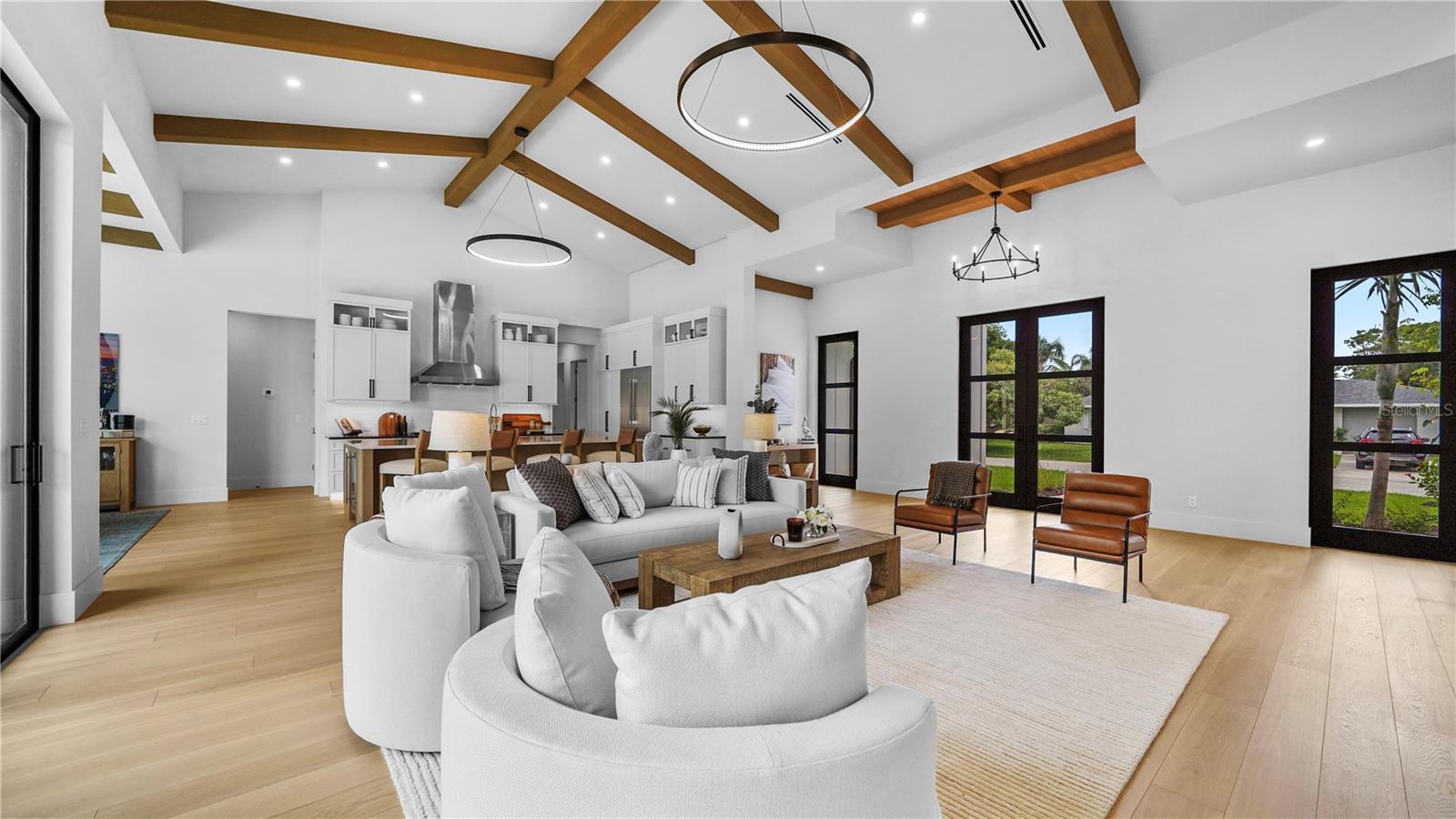 Image 9 of 52 For 1915 Tulip Drive