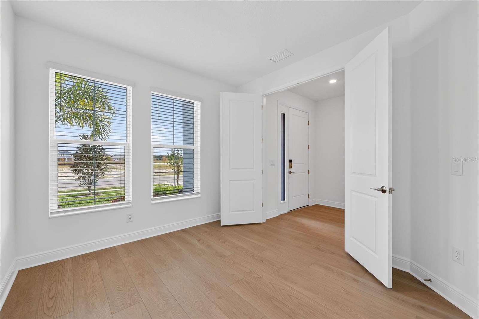 Image 16 of 50 For 7543 Hawkstone Drive