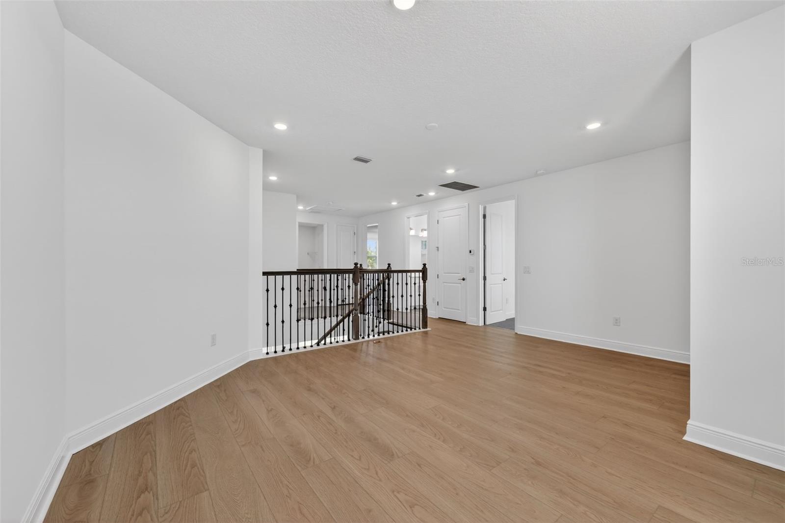 Image 22 of 50 For 7543 Hawkstone Drive