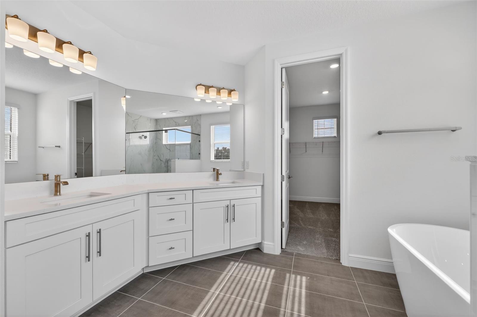 Image 33 of 50 For 7543 Hawkstone Drive