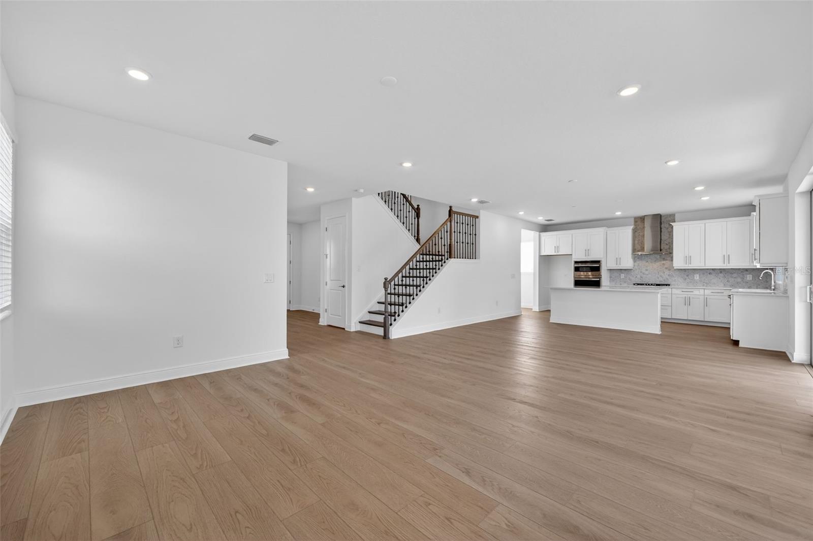 Image 9 of 50 For 7543 Hawkstone Drive