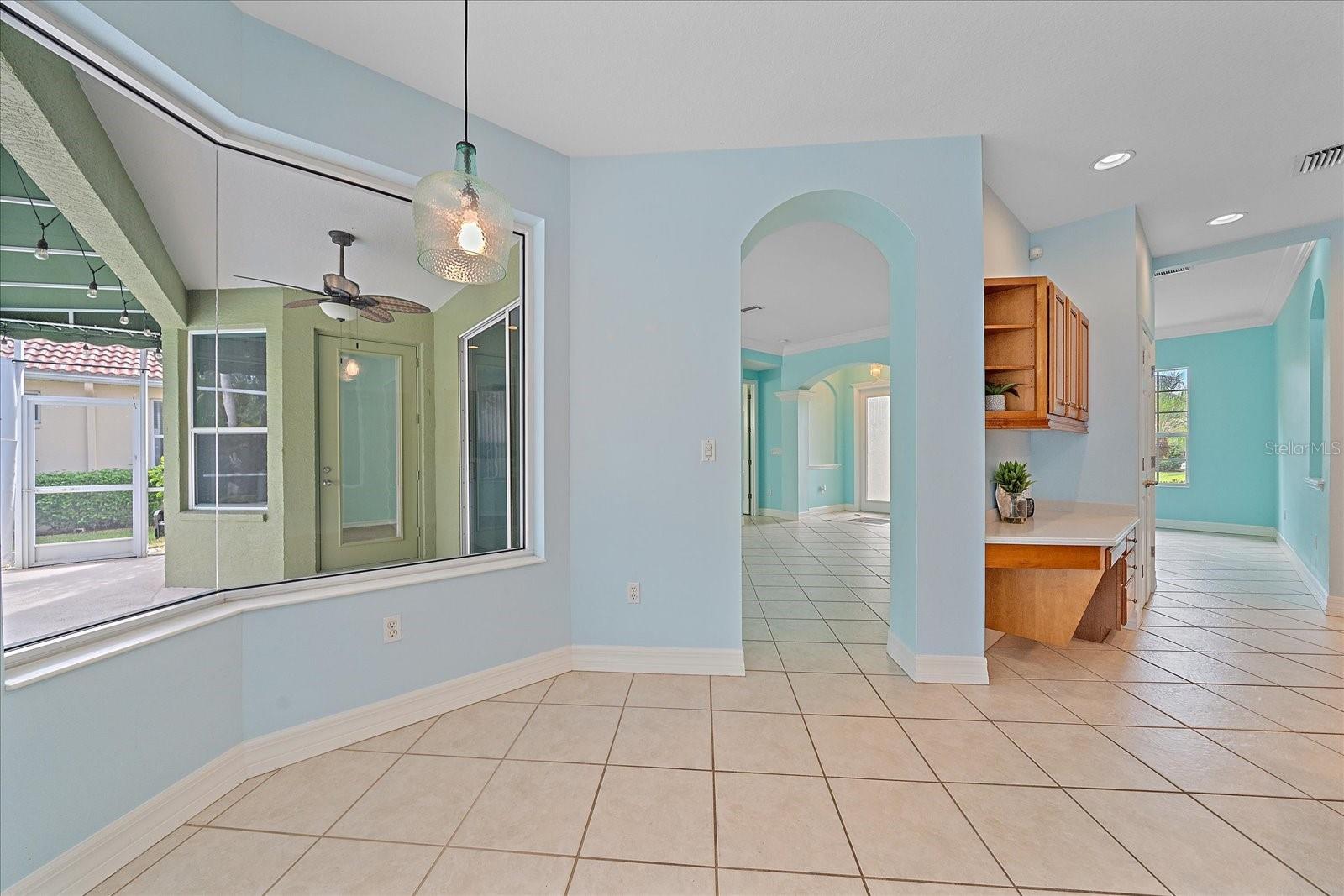 Image 22 of 43 For 6619 Pinefeather Court