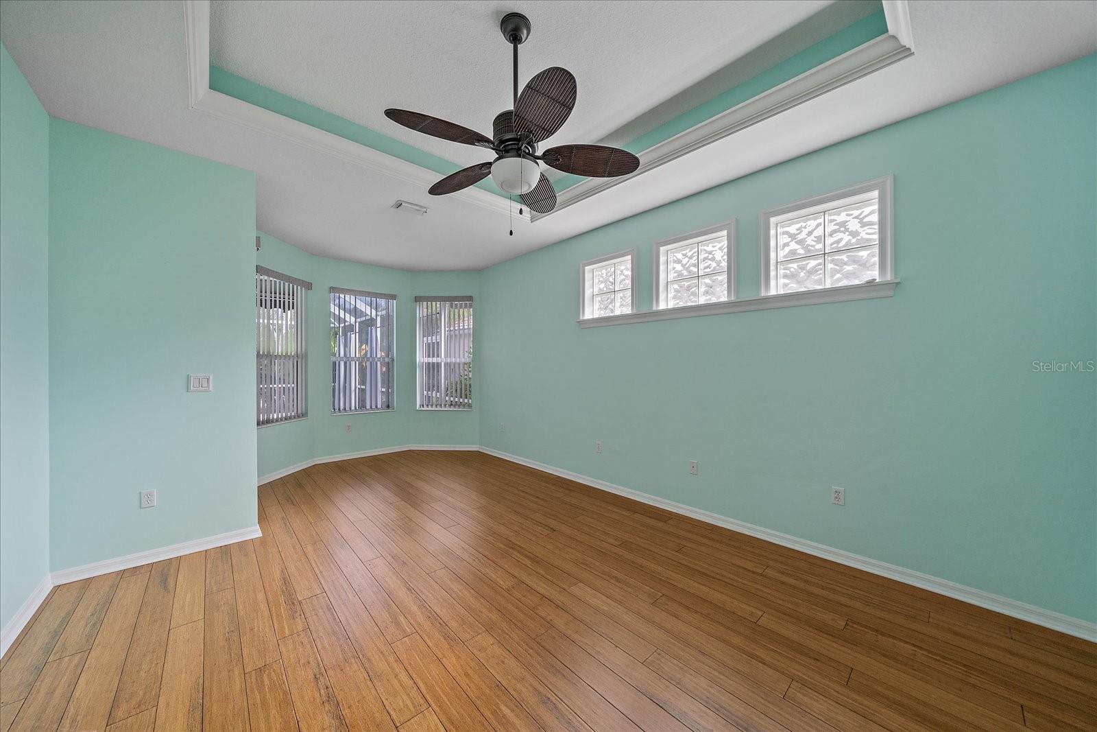 Image 25 of 43 For 6619 Pinefeather Court