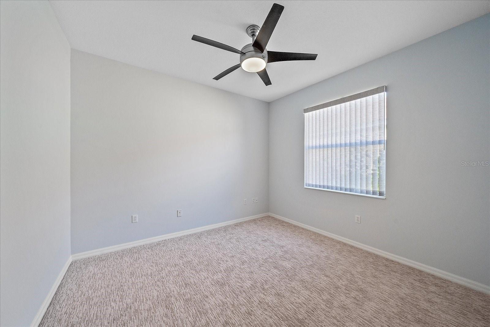 Image 29 of 43 For 6619 Pinefeather Court