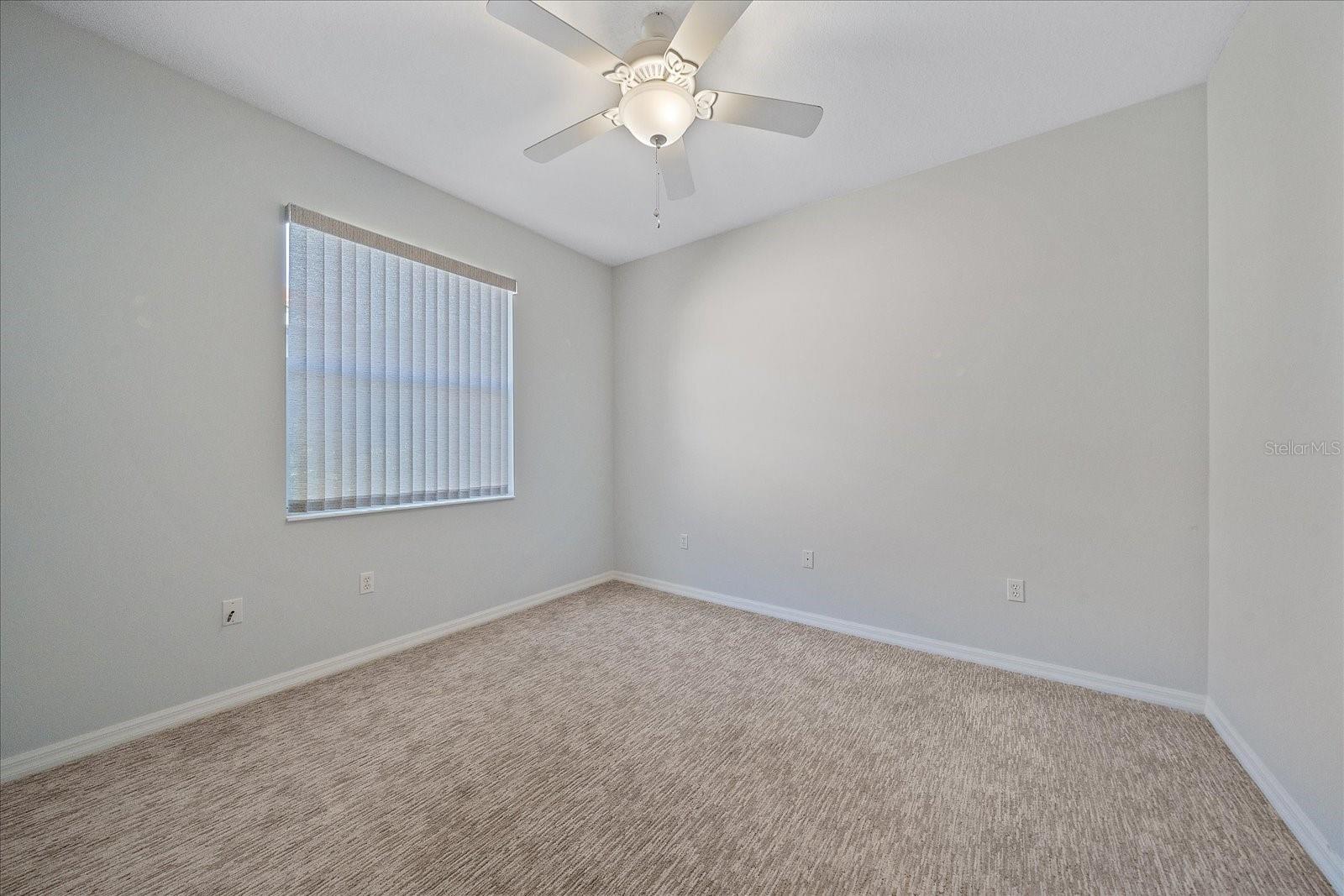 Image 32 of 43 For 6619 Pinefeather Court