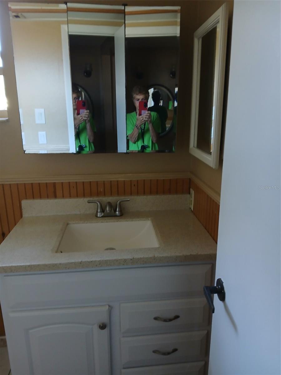 Image 7 of 20 For 8809 Avondale Lane