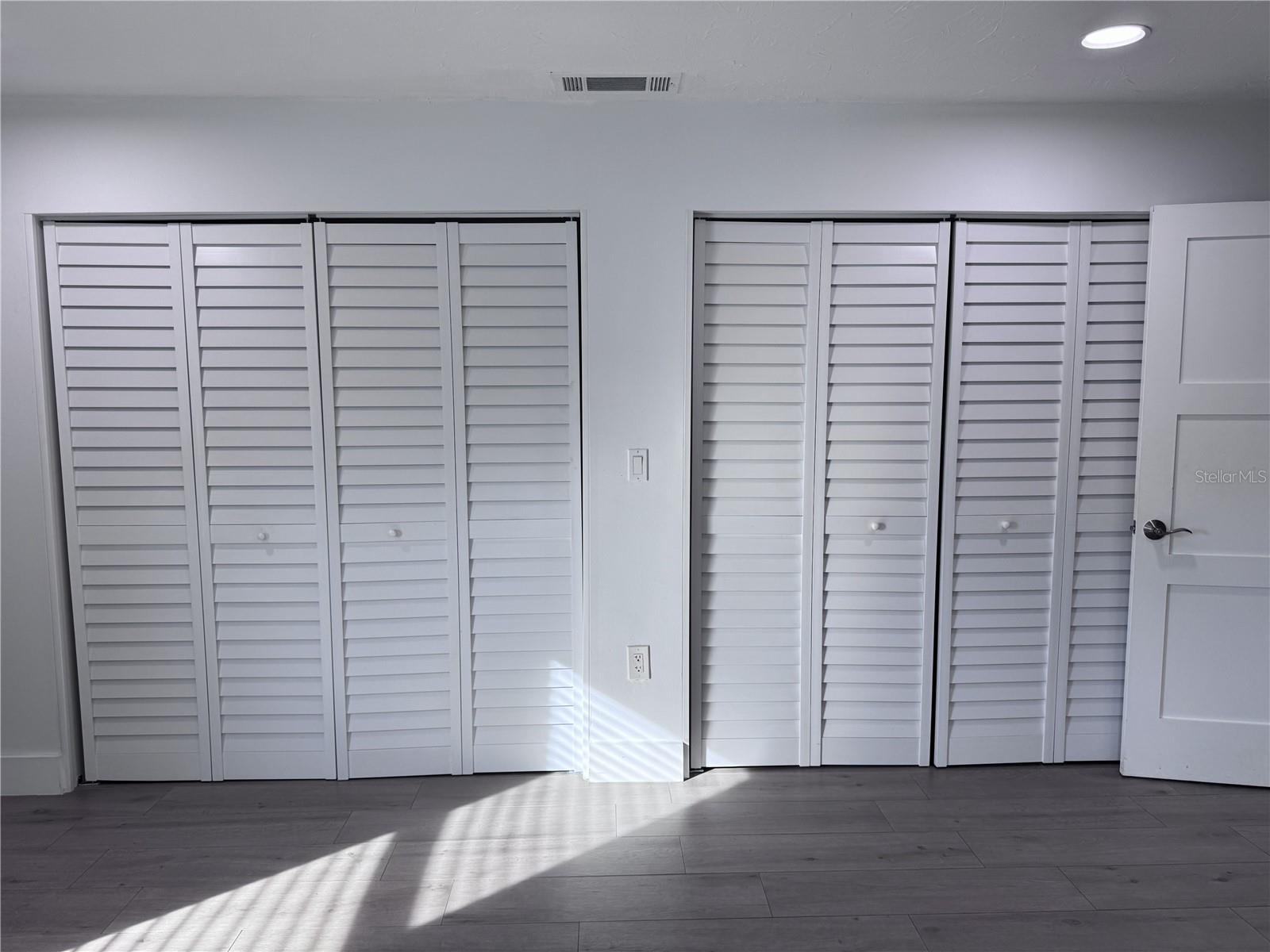 Image 11 of 21 For 4082 Velarde Lane