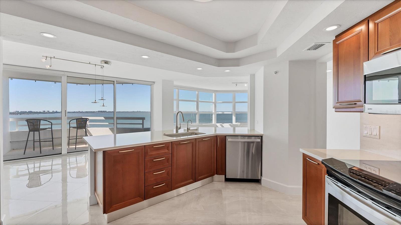 Image 12 of 56 For 888 Blvd Of The Arts 1408