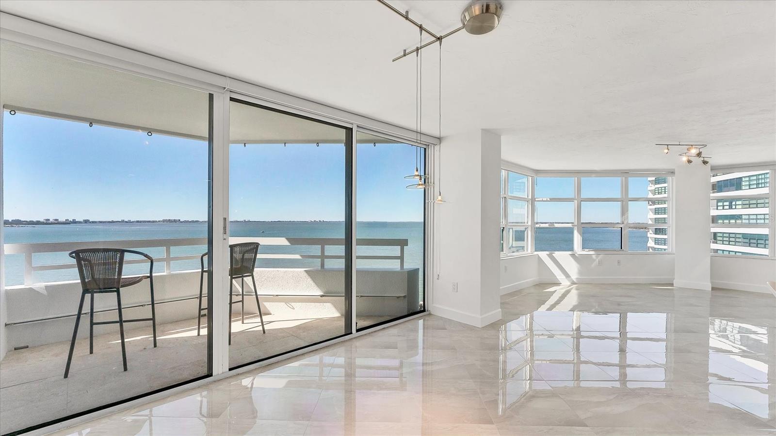 Image 15 of 56 For 888 Blvd Of The Arts 1408