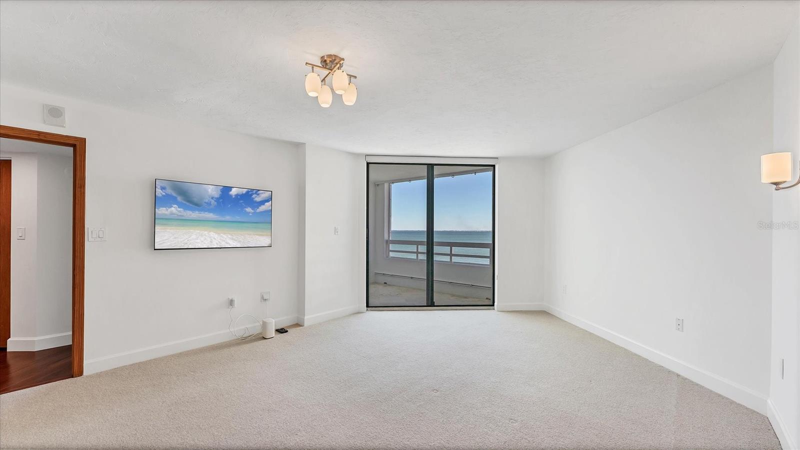 Image 19 of 56 For 888 Blvd Of The Arts 1408