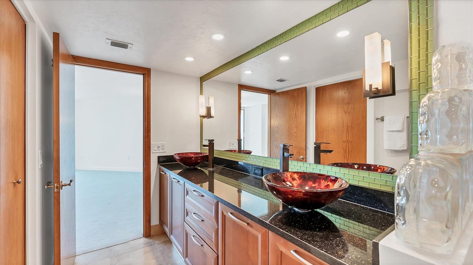 Image 23 of 56 For 888 Blvd Of The Arts 1408