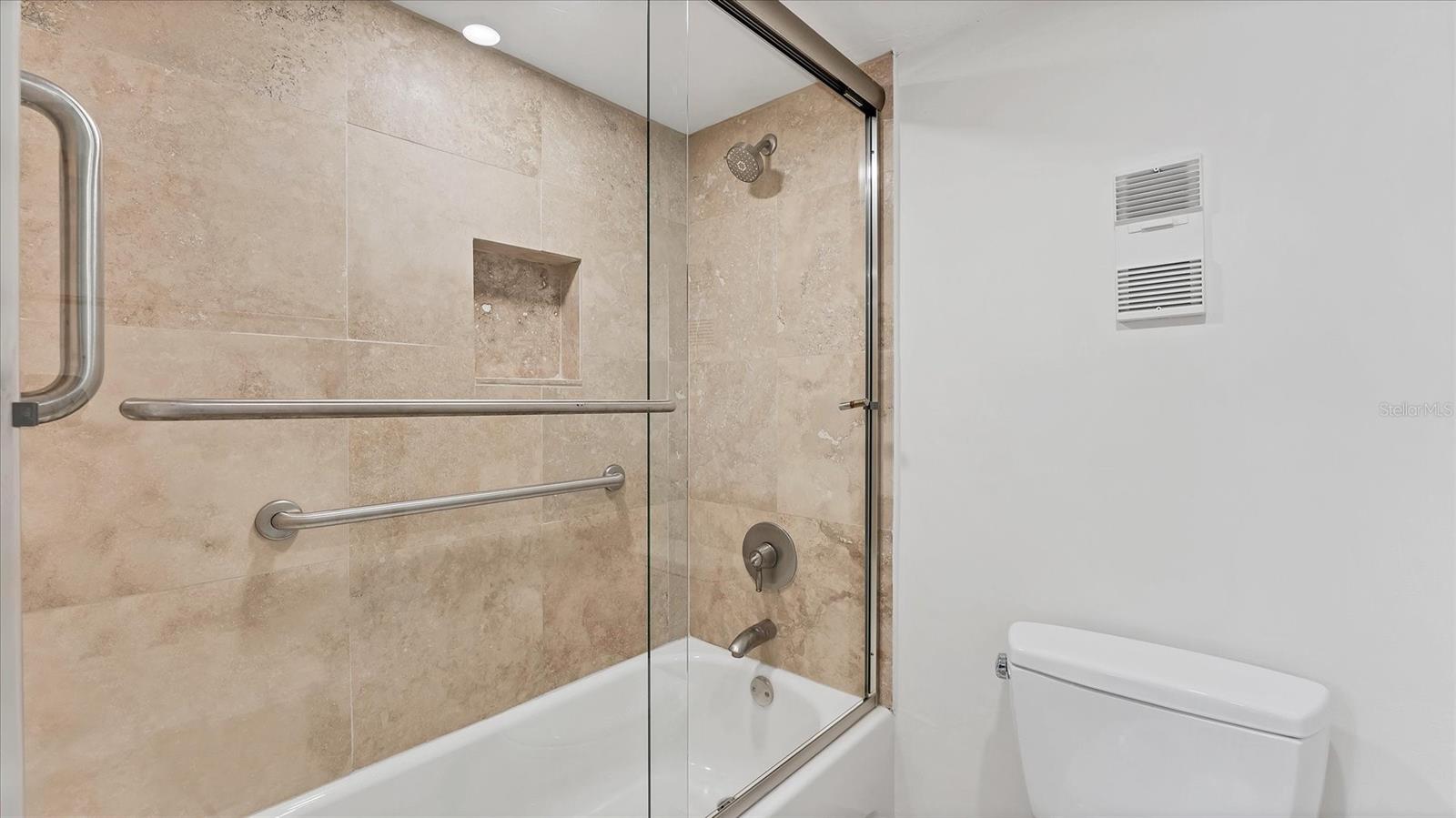 Image 31 of 56 For 888 Blvd Of The Arts 1408