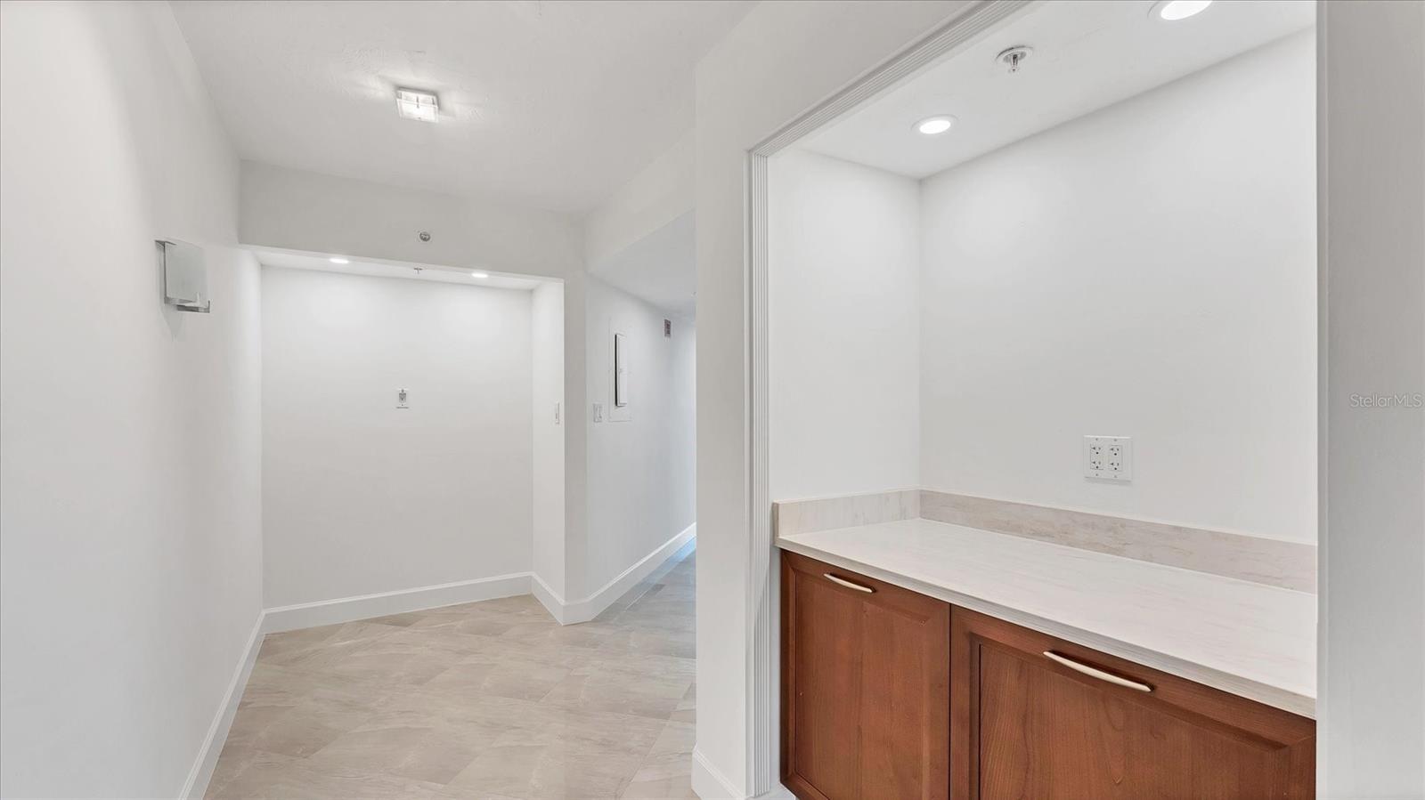 Image 32 of 56 For 888 Blvd Of The Arts 1408