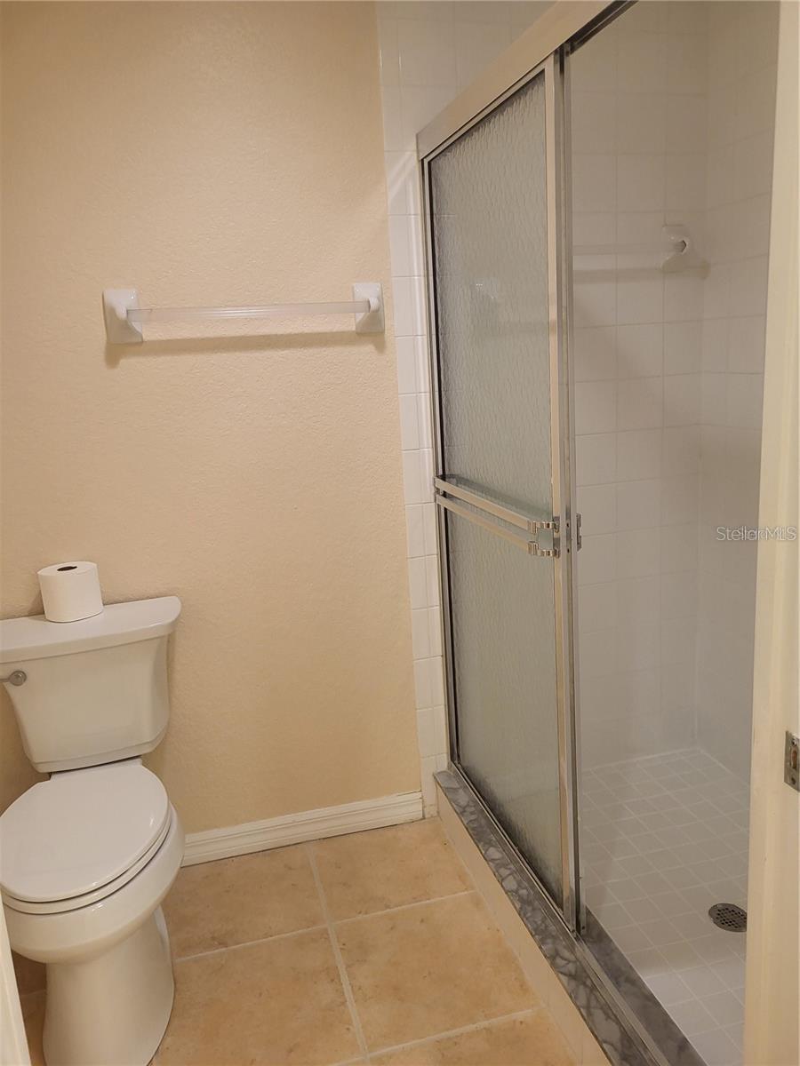 Image 12 of 19 For 6405 Bay Cedar Lane 26