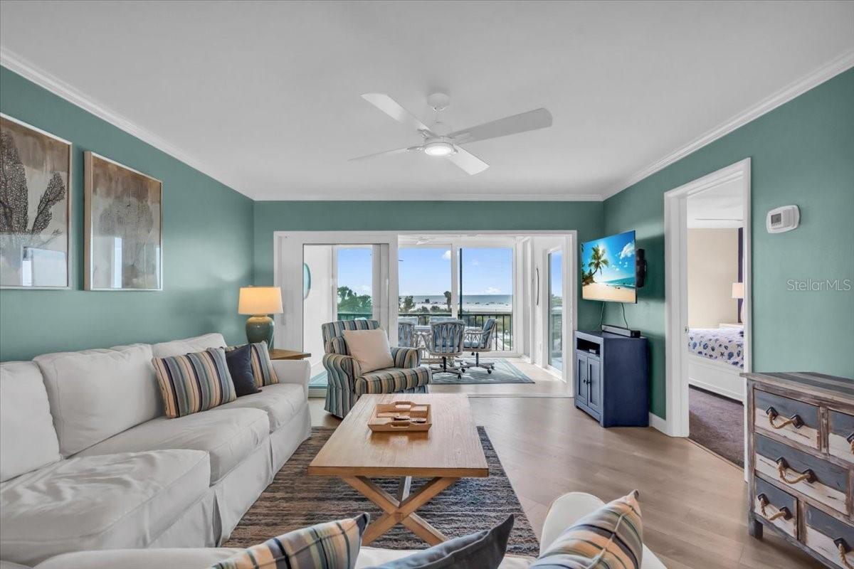 Image 2 of 31 For 757 Beach Road 310