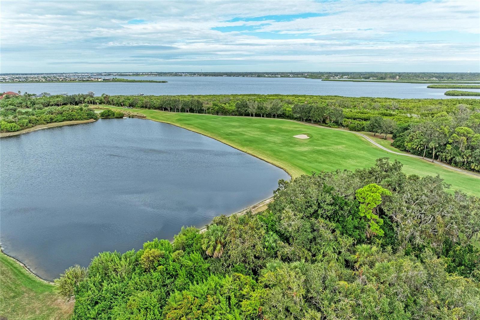 Image 45 of 78 For 6611 Grand Estuary Trail 105