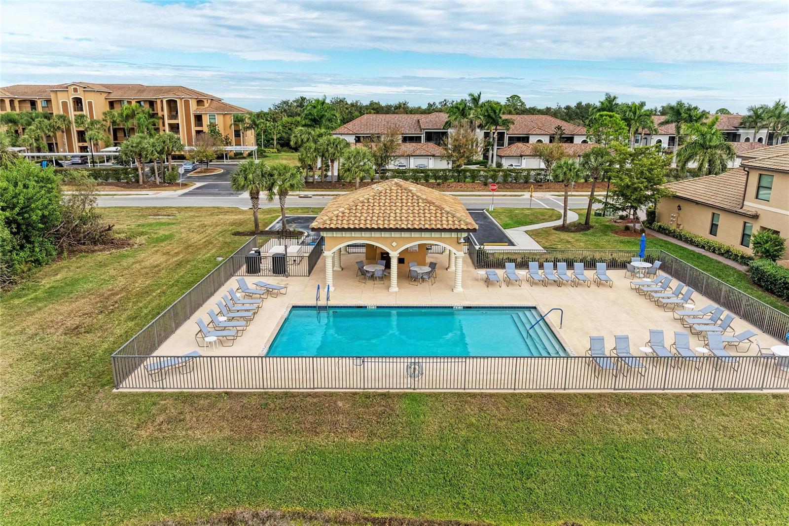 Image 49 of 78 For 6611 Grand Estuary Trail 105