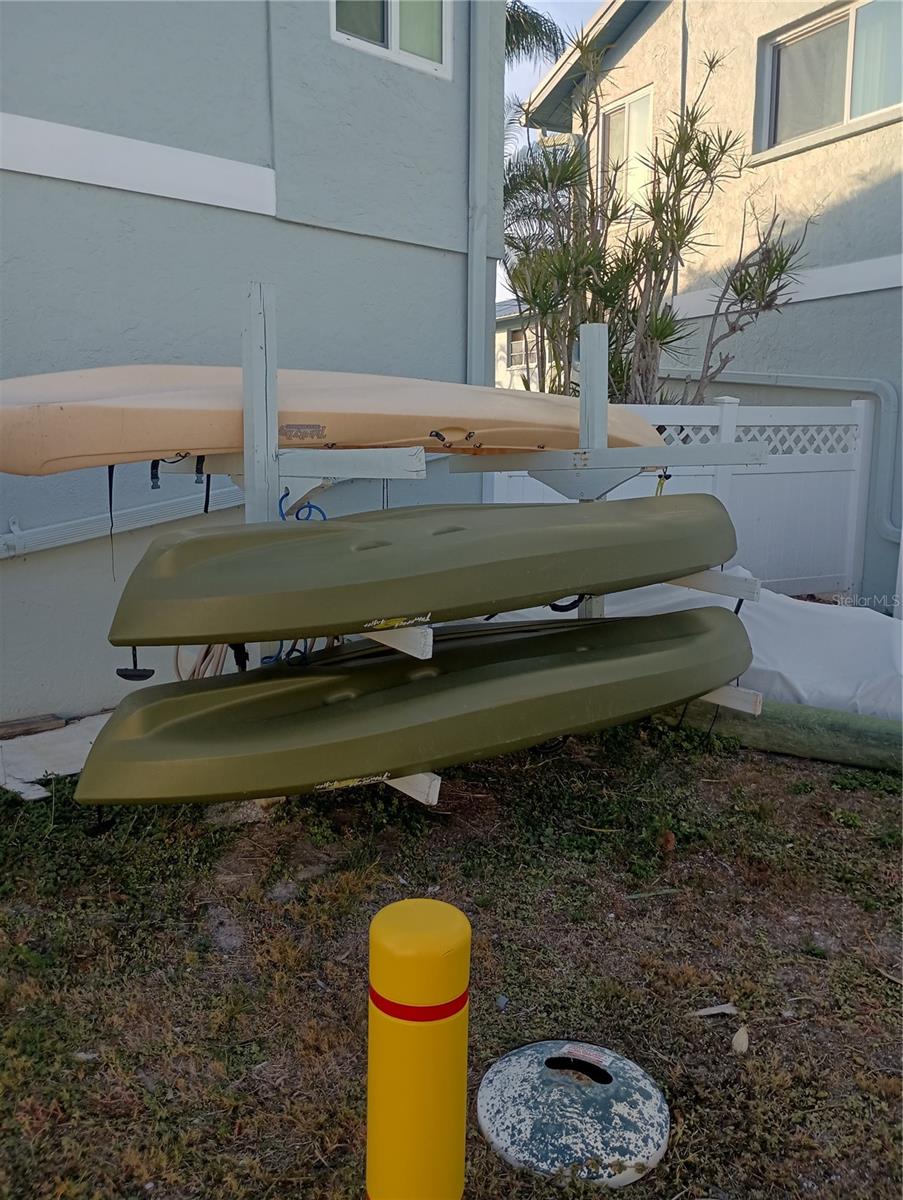 Image 24 of 25 For 10125 Manatee Avenue W A4