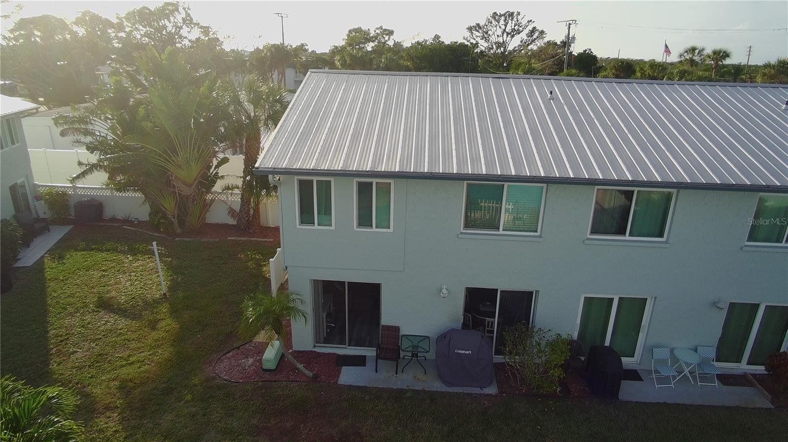 Image 4 of 25 For 10125 Manatee Avenue W A4