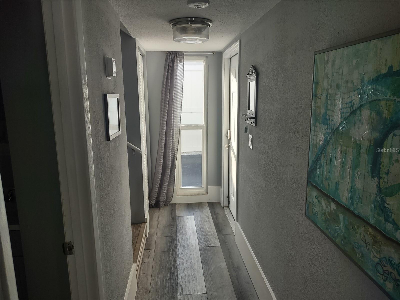 Image 6 of 25 For 10125 Manatee Avenue W A4