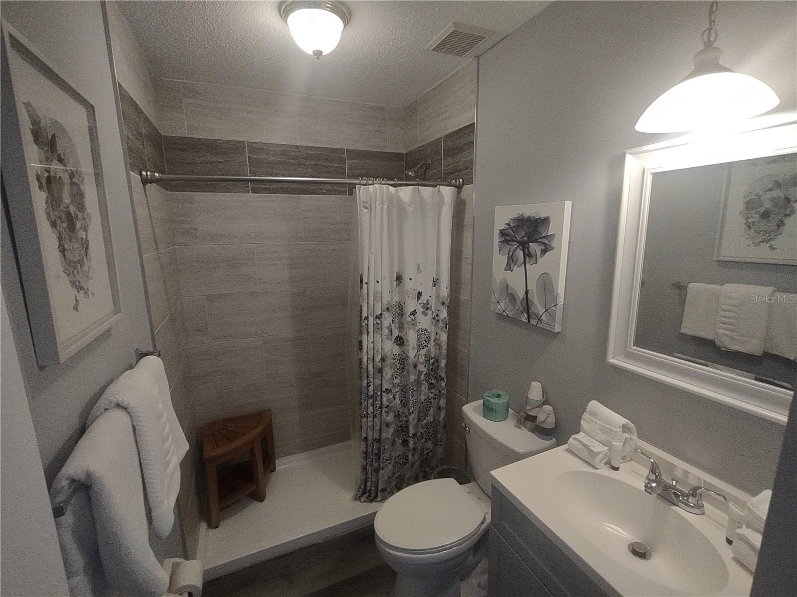 Image 7 of 25 For 10125 Manatee Avenue W A4