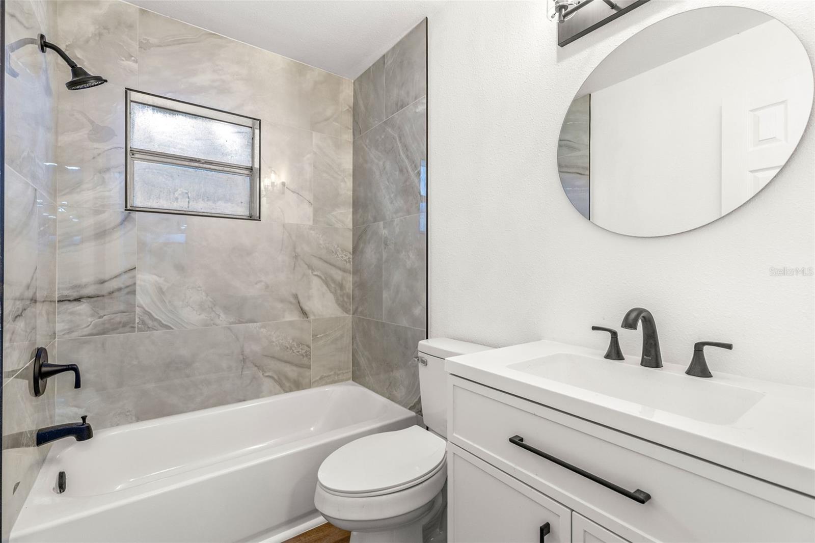 Image 16 of 22 For 1514 Stonehaven Way