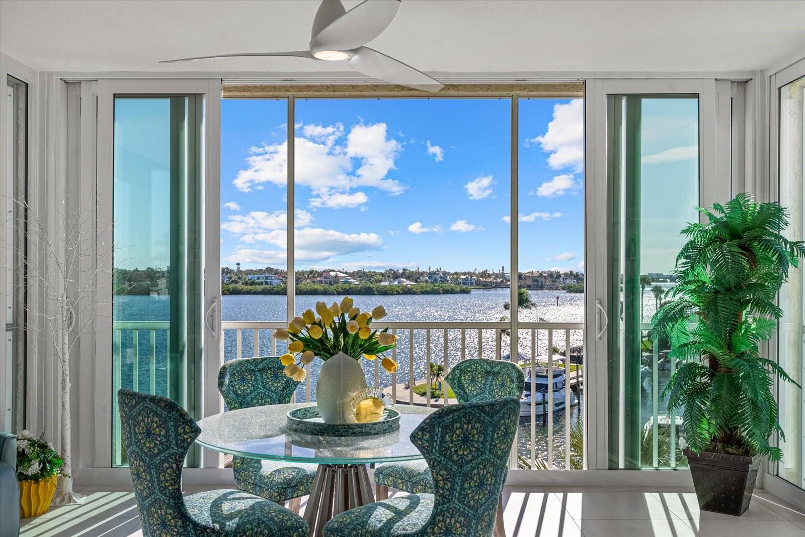 Image 12 of 58 For 1260 Dolphin Bay Way 401