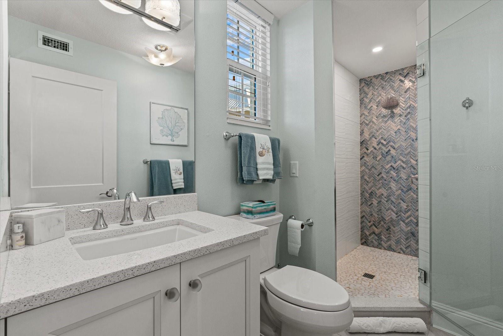 Image 28 of 58 For 1260 Dolphin Bay Way 401