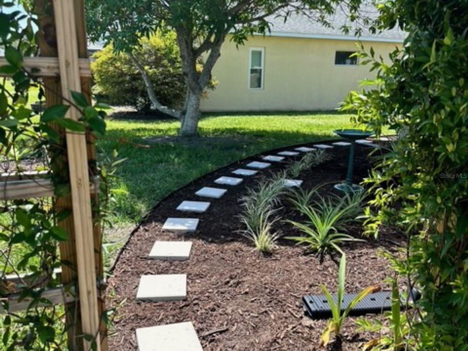 Image 24 of 42 For 4542 35th Avenue Circle E