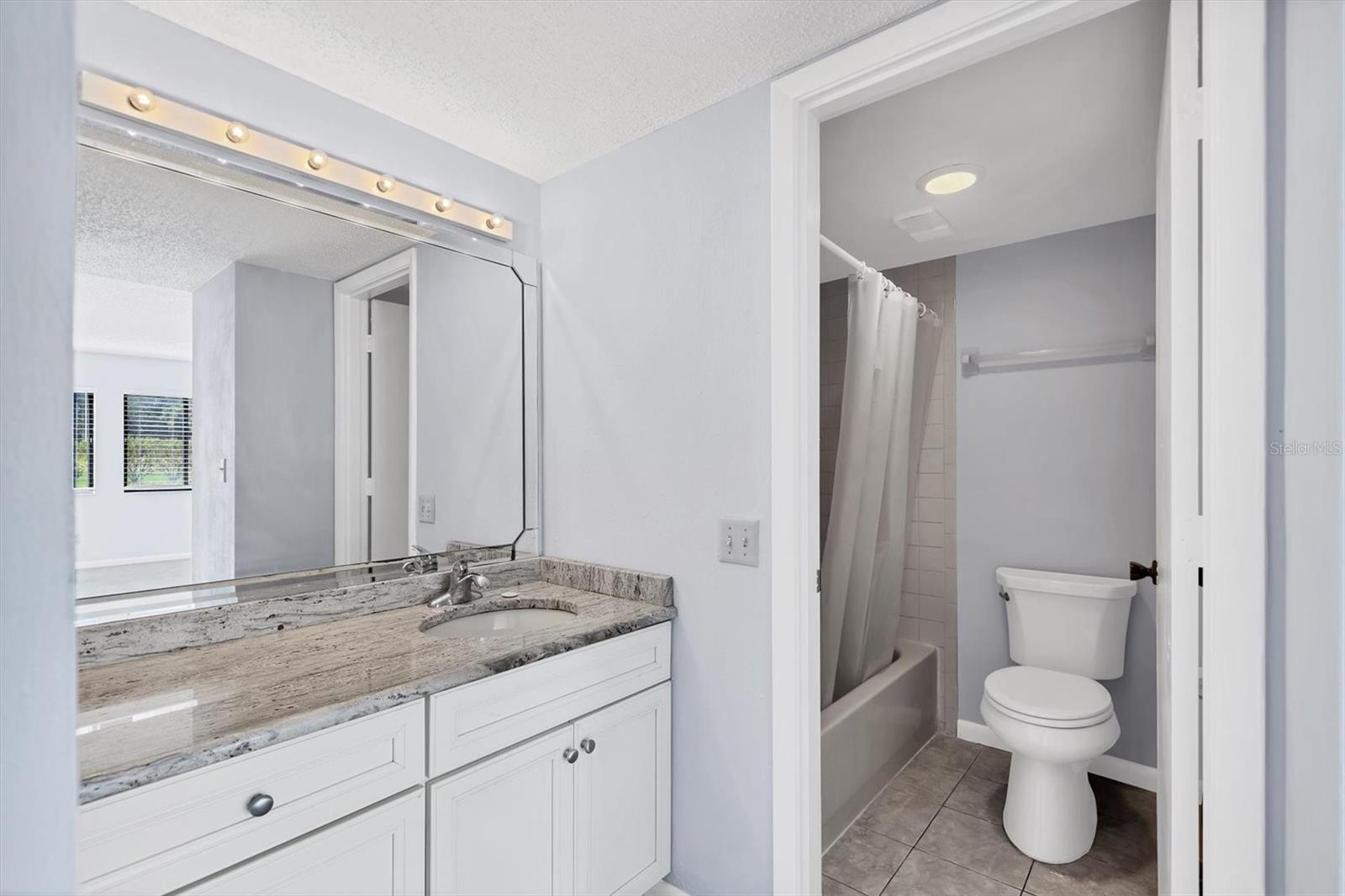 Image 12 of 46 For 4580 Longwater  61