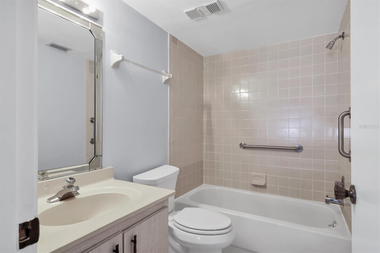 Image 20 of 46 For 4580 Longwater  61