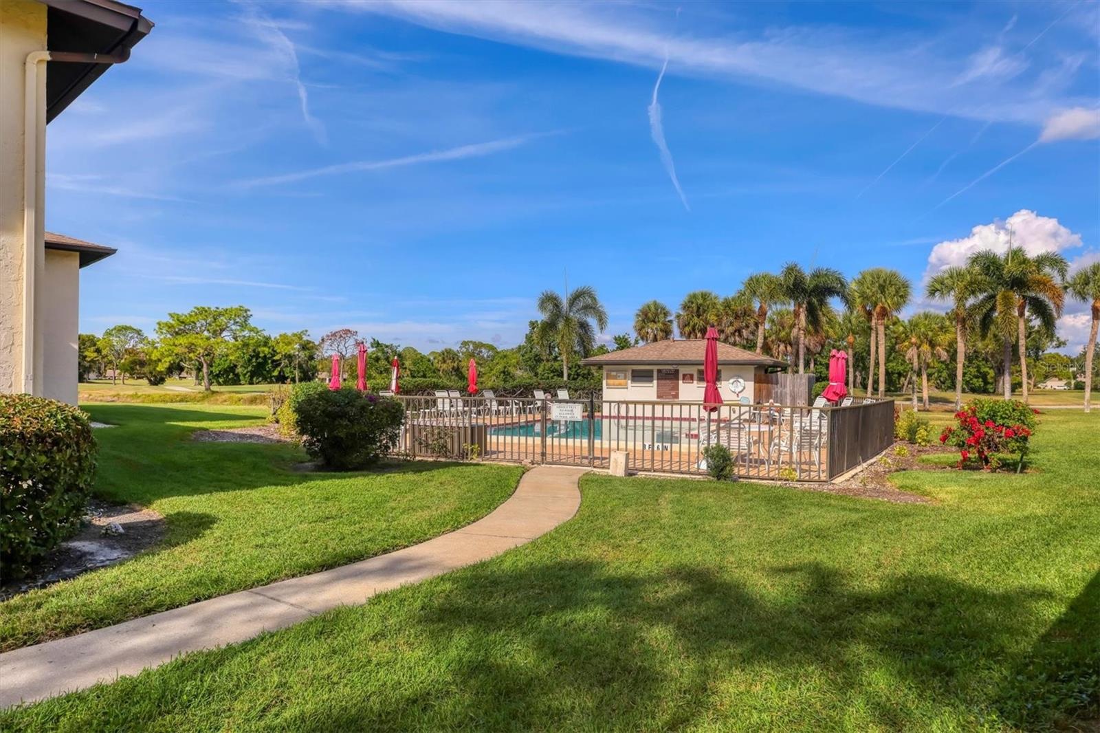 Image 30 of 46 For 4580 Longwater  61