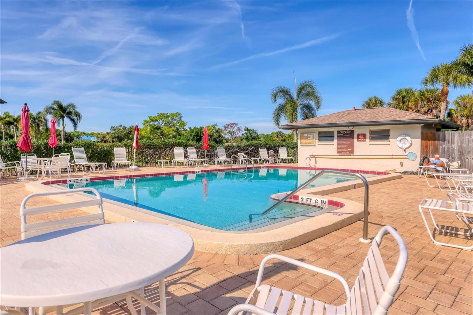 Image 31 of 46 For 4580 Longwater  61