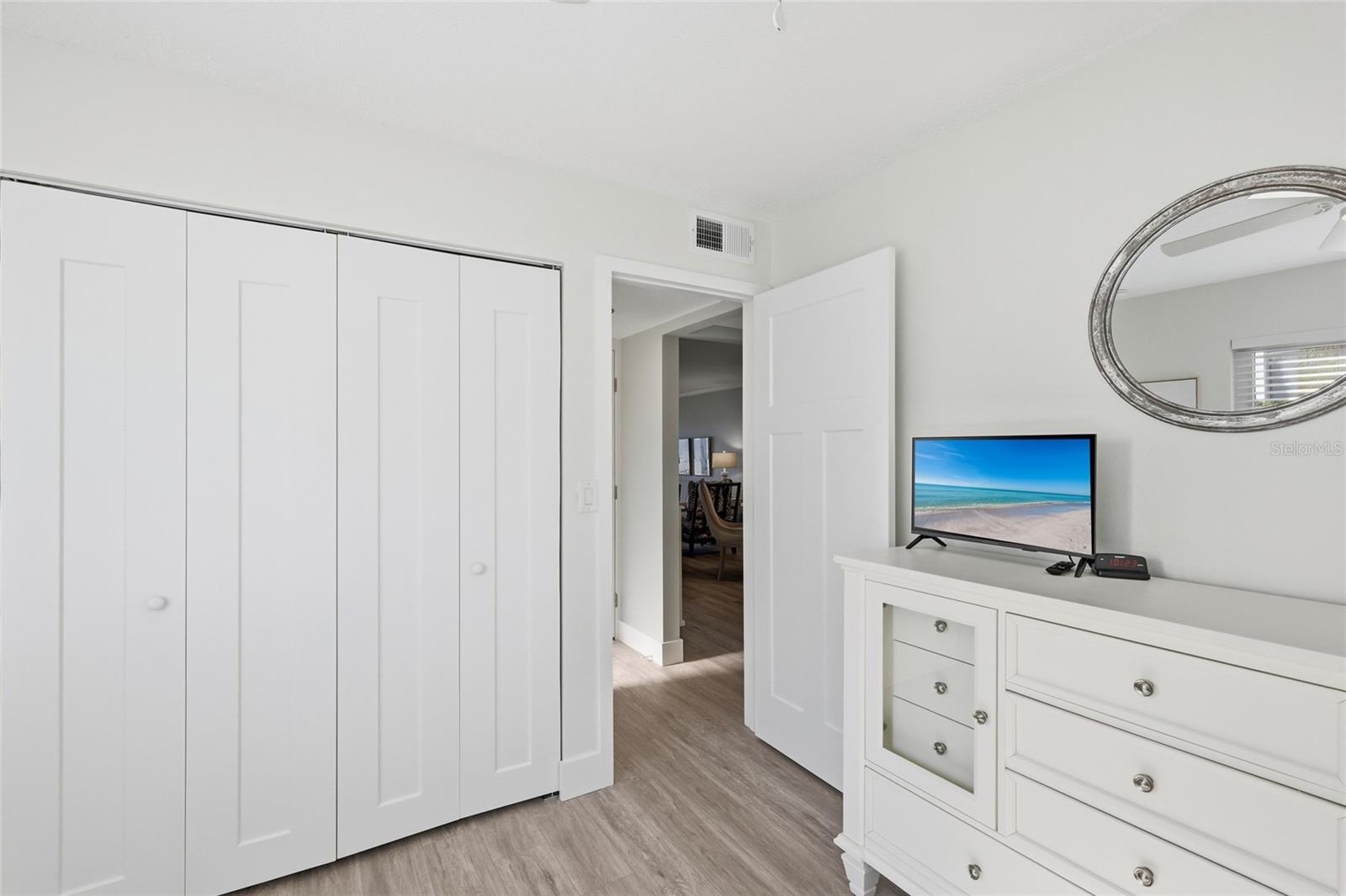 Image 22 of 41 For 7100 Gulf Drive 112