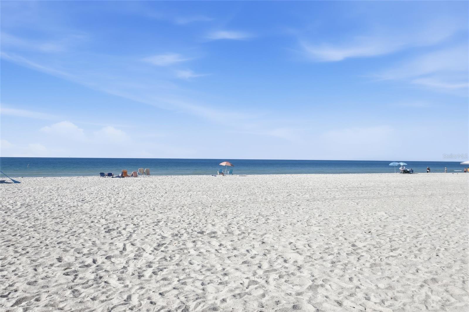 Image 27 of 41 For 7100 Gulf Drive 112