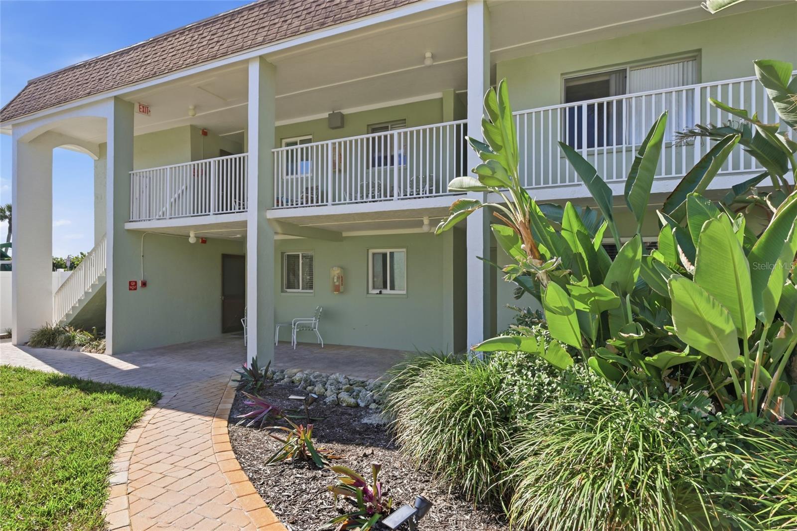 Image 36 of 41 For 7100 Gulf Drive 112