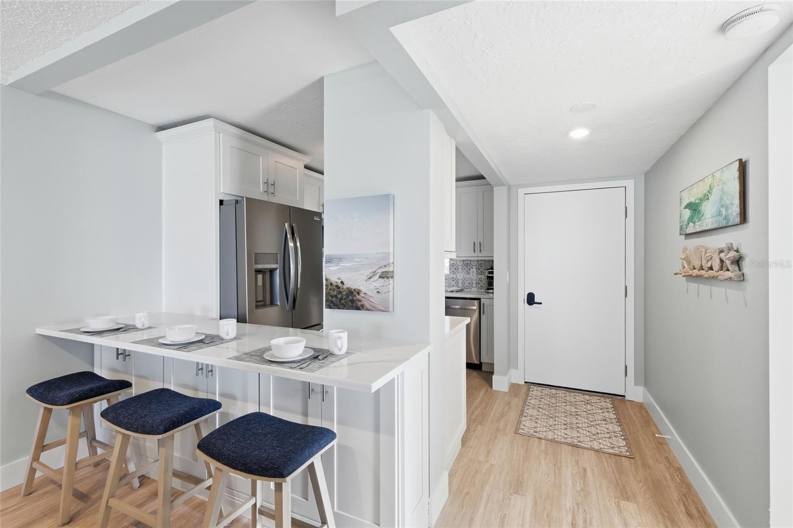 Image 6 of 41 For 7100 Gulf Drive 112