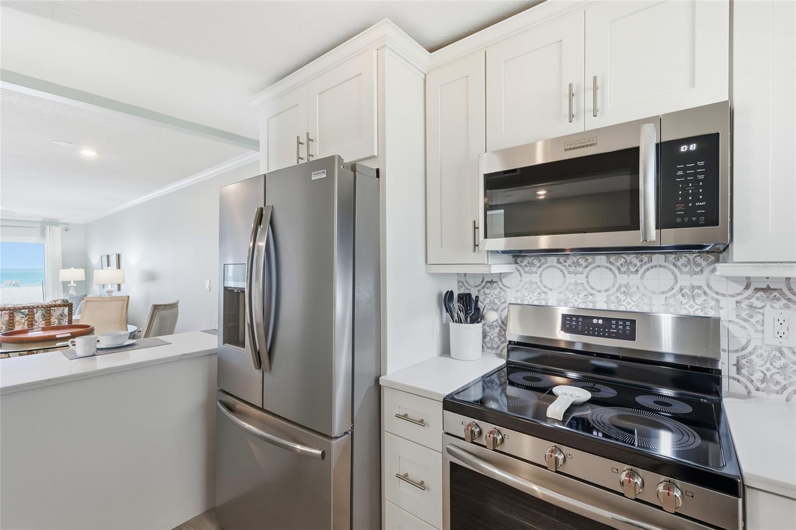 Image 8 of 41 For 7100 Gulf Drive 112