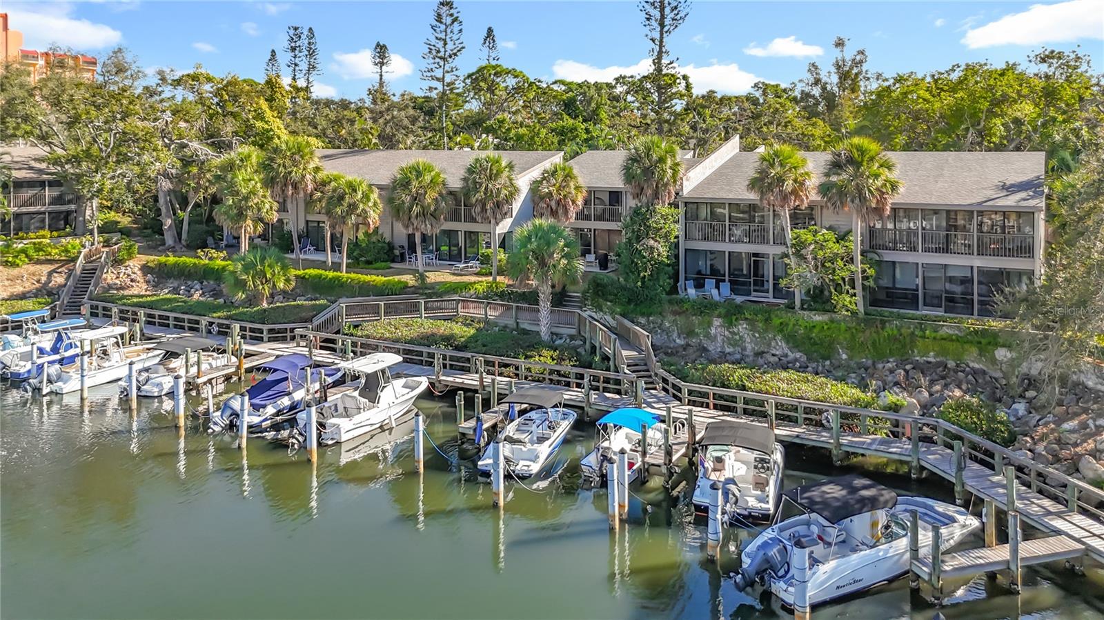 Image 38 of 50 For 1621 Boathouse Circle Ha124